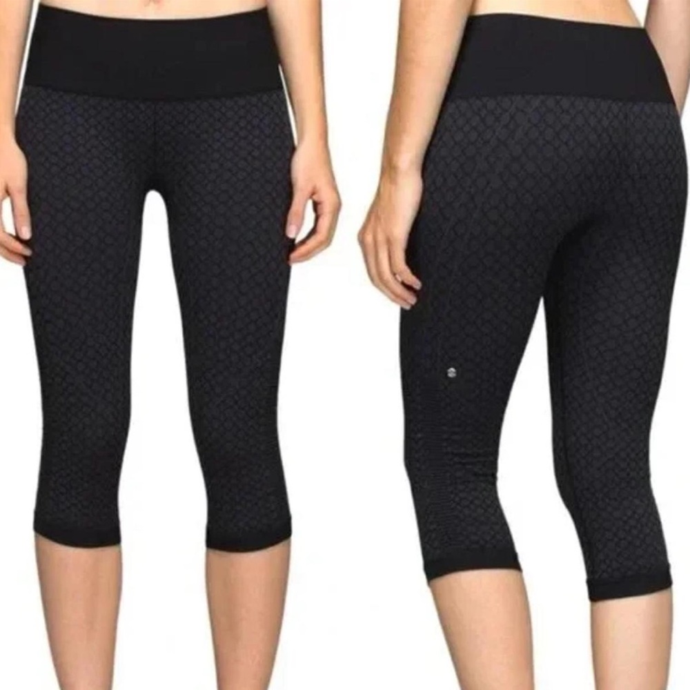 Lululemon In Flow Cropped Leggings Gray Black Diamond Ruched Hem Sz 4